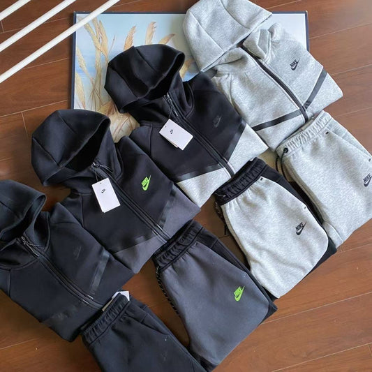 N-Tracksuit no lights