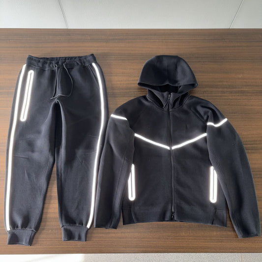 N-Tracksuits lighted